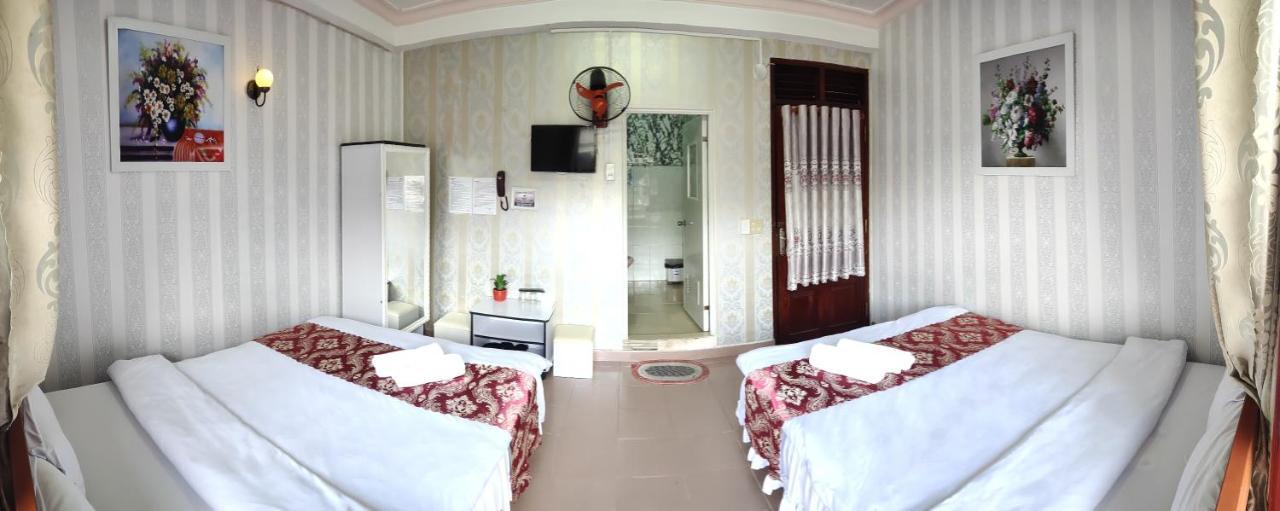 Hoang Uyen Hotel Đà Lạt Extérieur photo