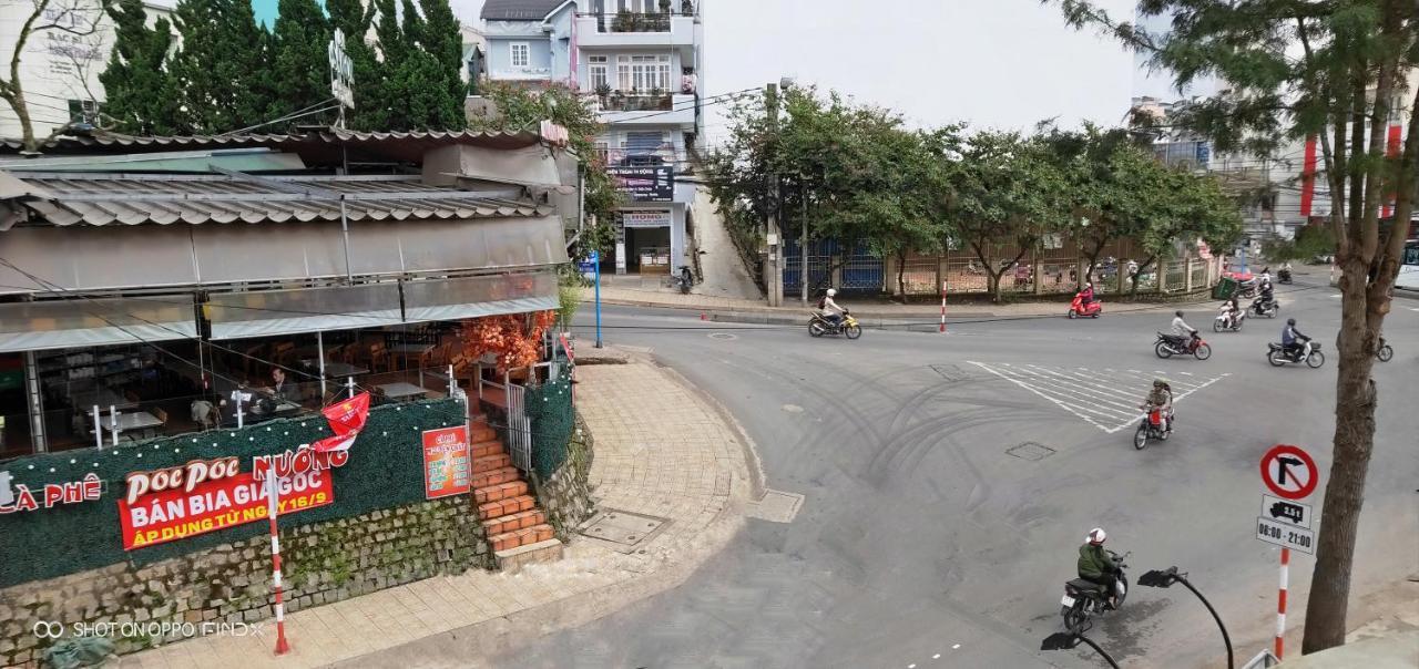 Hoang Uyen Hotel Đà Lạt Extérieur photo